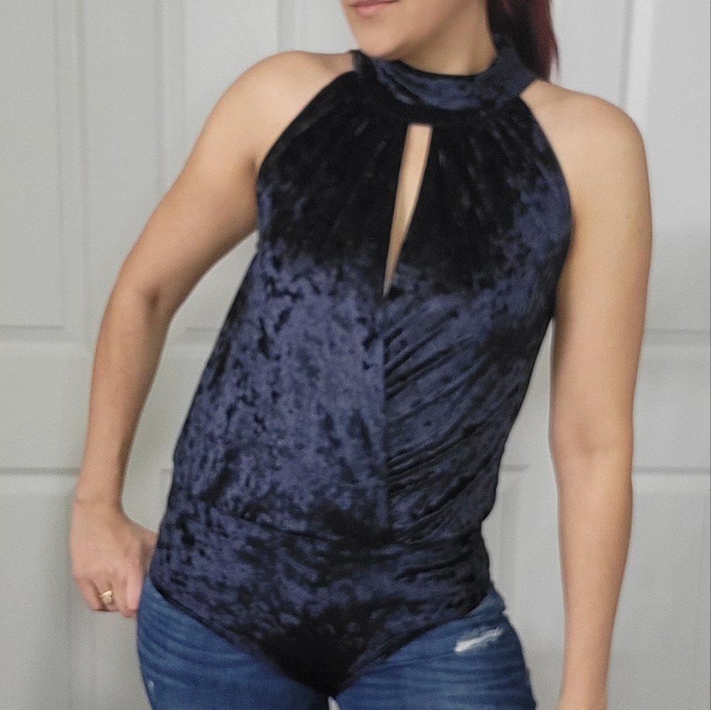 Central Park West Ocean Drive Velvet Keyhole Bodysuit/ S.